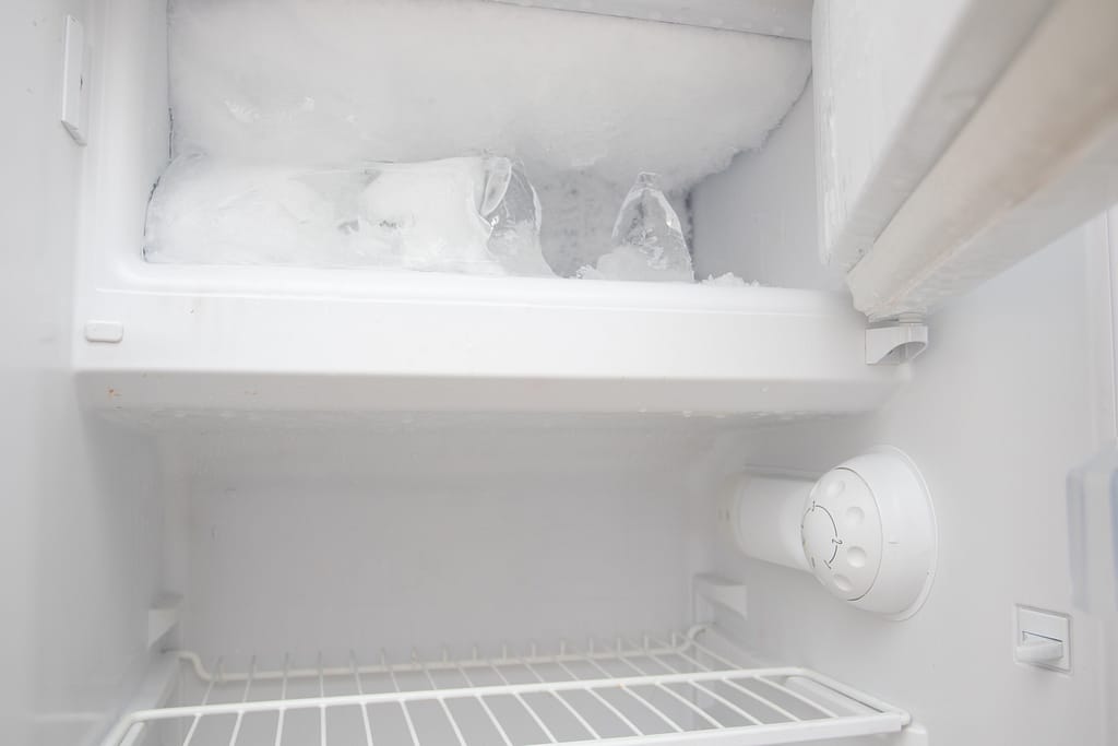 defrost fridge freezer